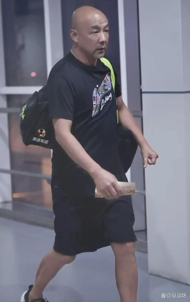 伦敦举行马拉松比赛，国乒表现胶着的简单介绍